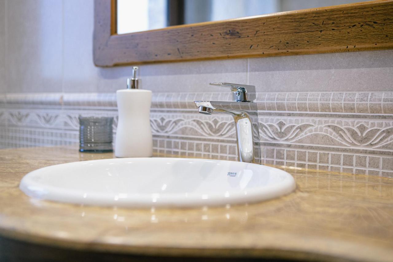 Alojamiento Urabain Appartement Allo Buitenkant foto