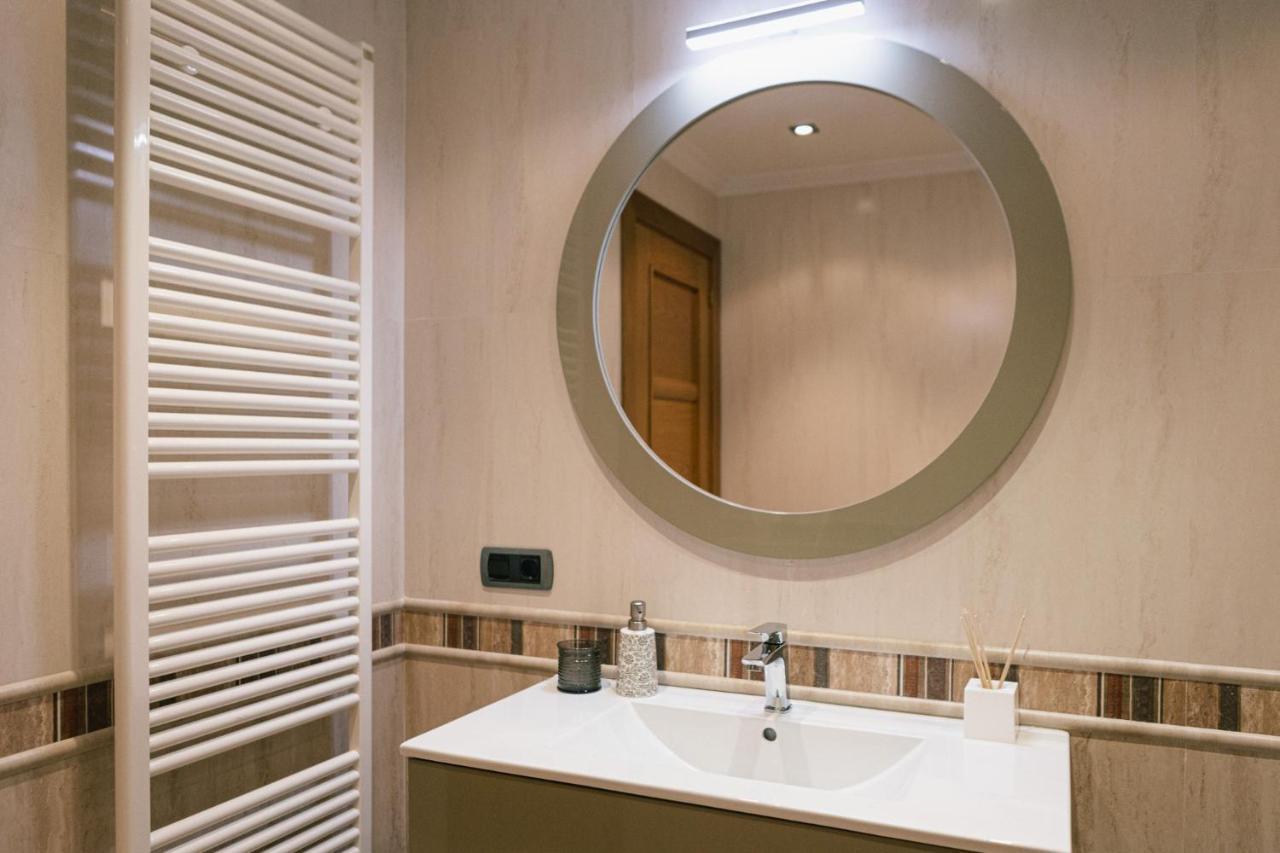 Alojamiento Urabain Appartement Allo Buitenkant foto